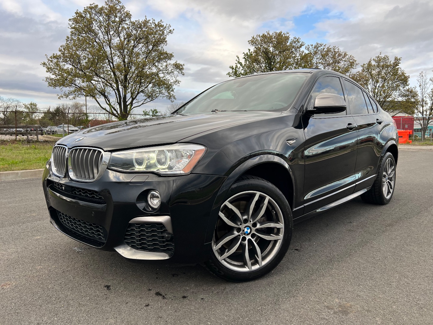 2017 BMW X4 M40i's photo