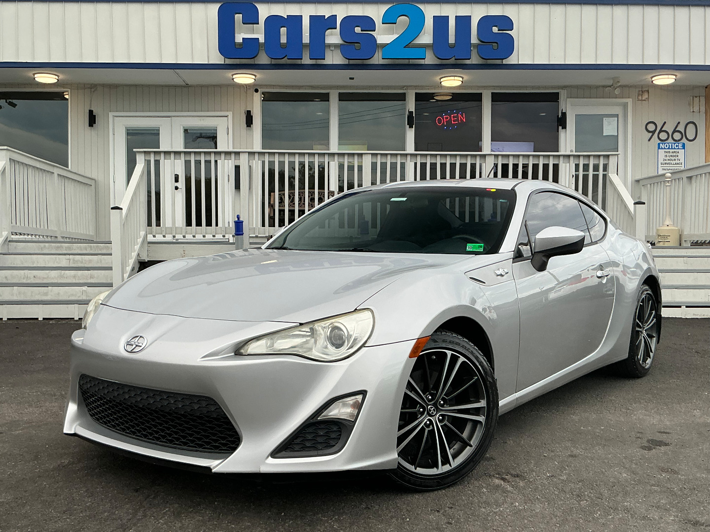 2013 Scion FR-S photo 3