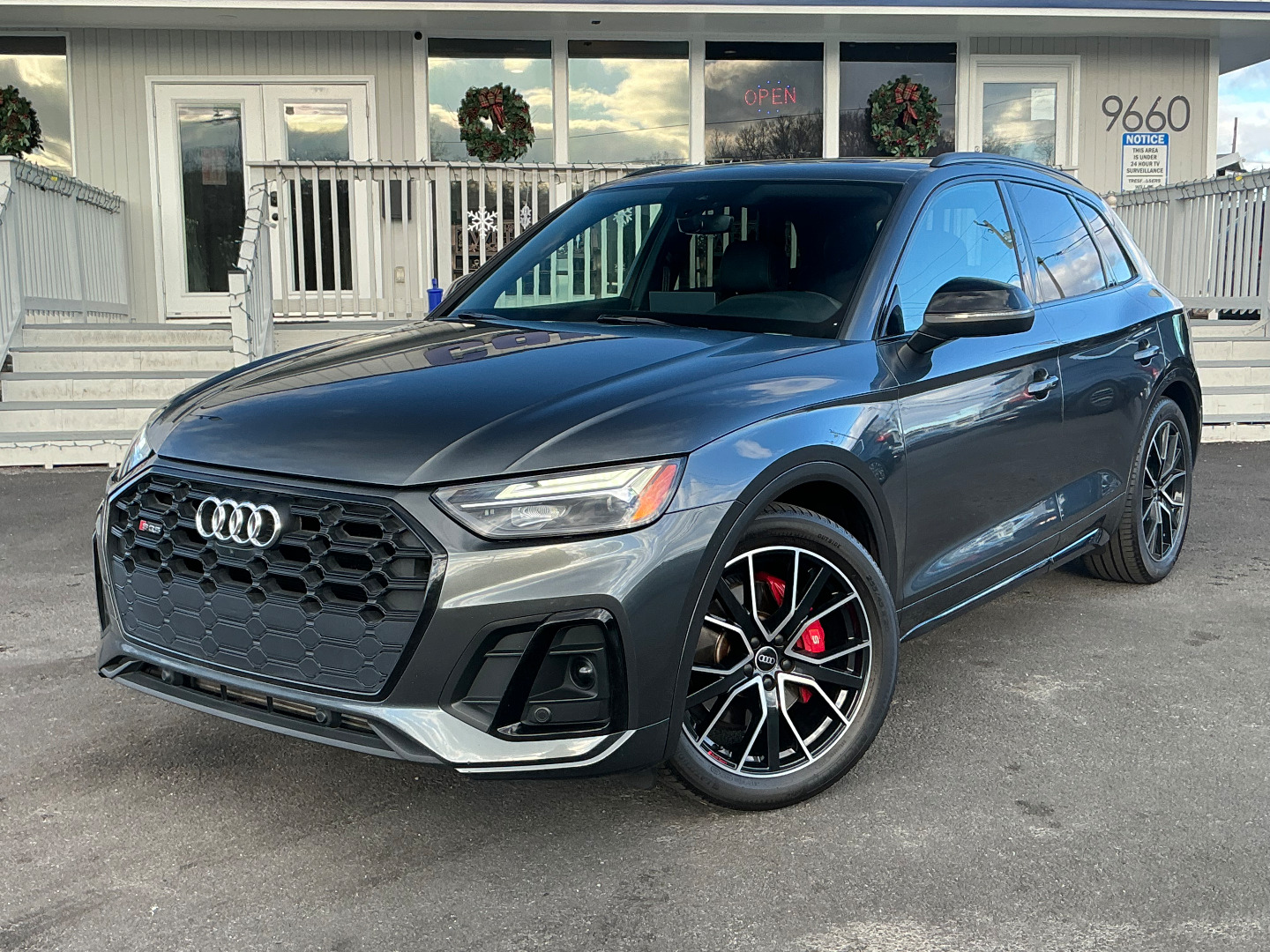 2021 Audi SQ5 Premium Plus's photo