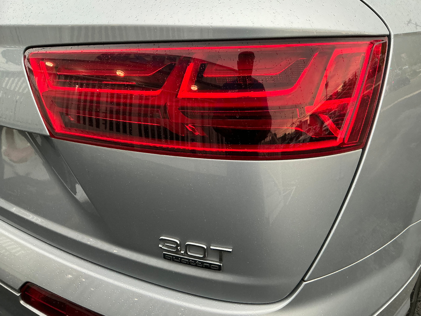 2018 Audi Q7 3.0T Prestige photo 12