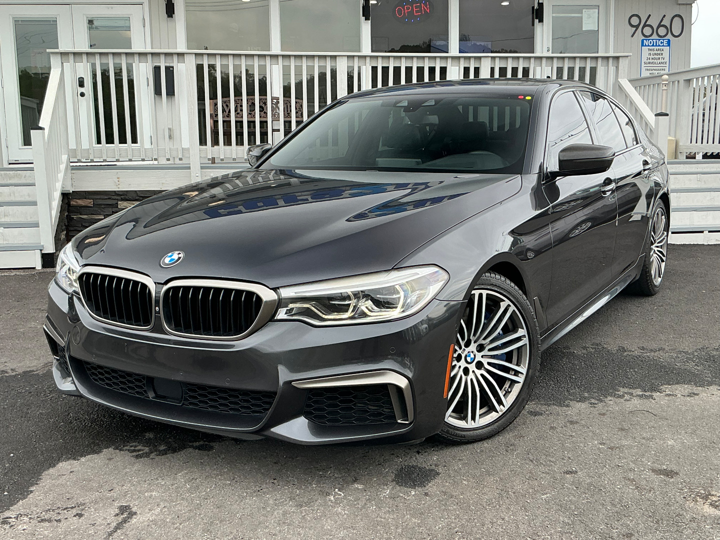 2018 BMW 5 Series M550i