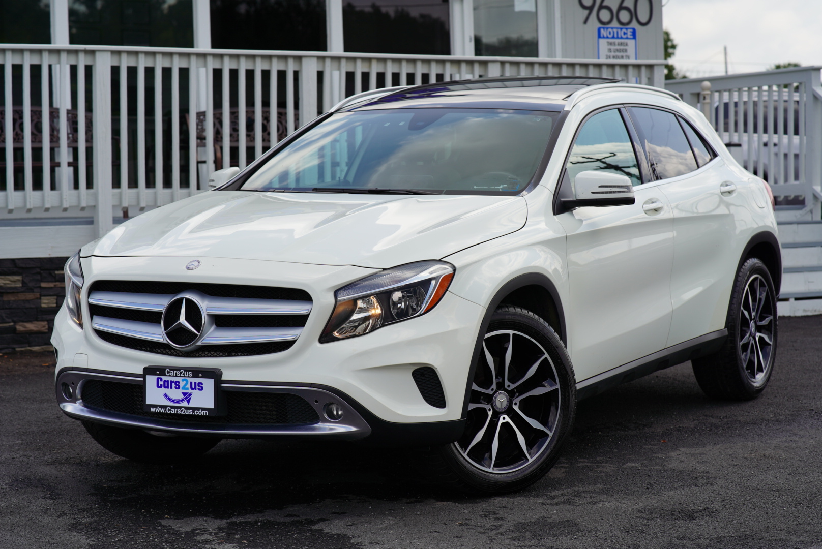 2017 Mercedes-Benz GLA-Class GLA250's photo