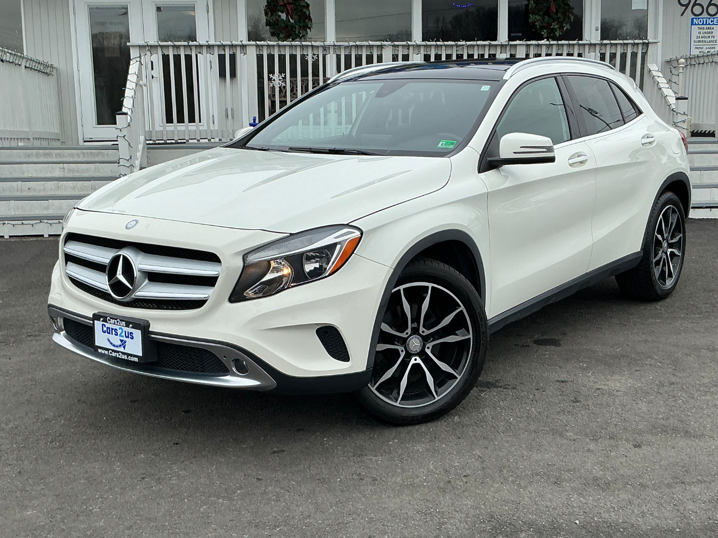 2017 Mercedes-Benz GLA-Class GLA250's photo