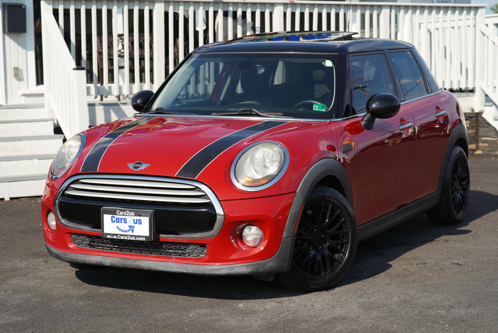 2015 MINI Cooper Base's photo