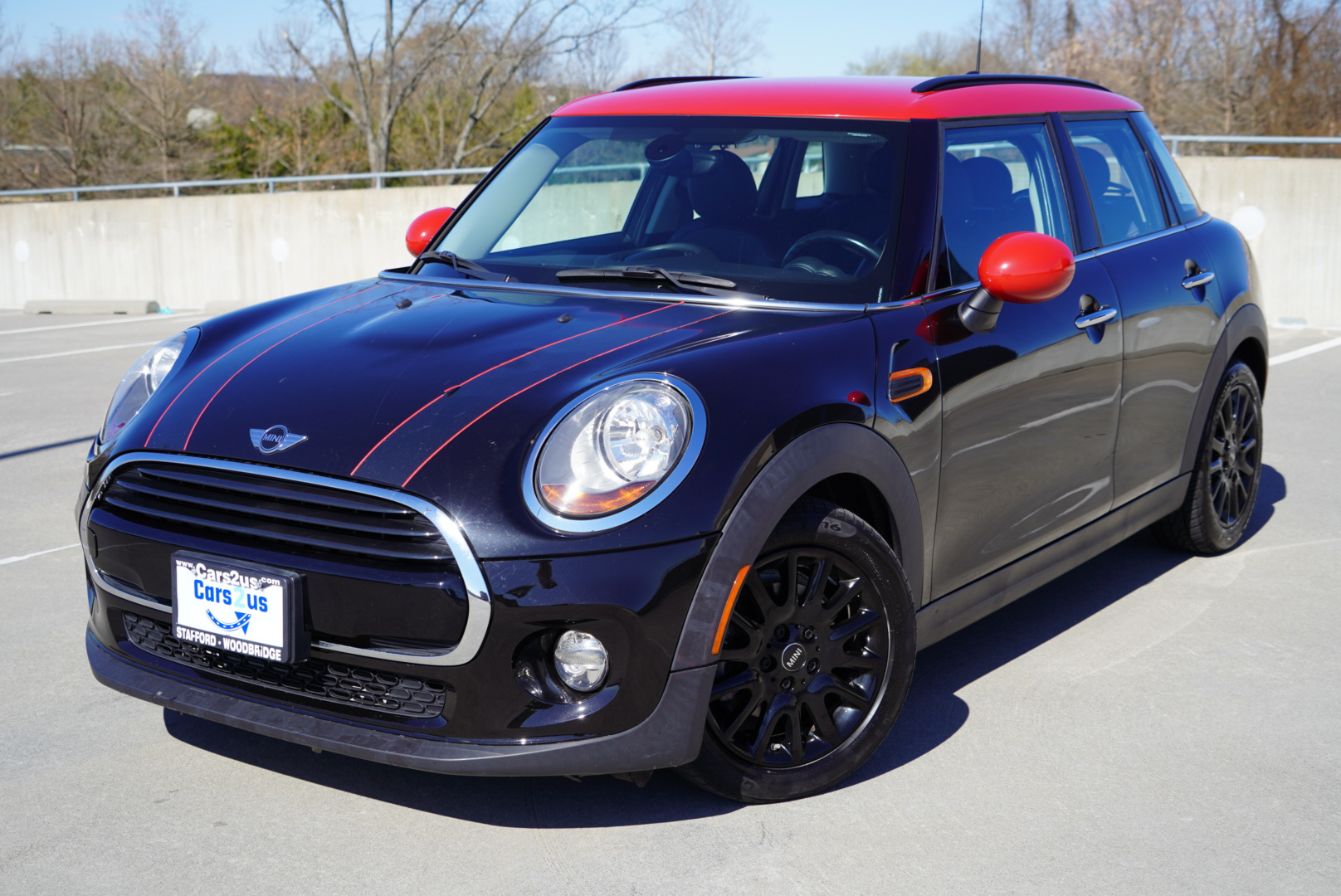 2018 MINI Cooper Base's photo