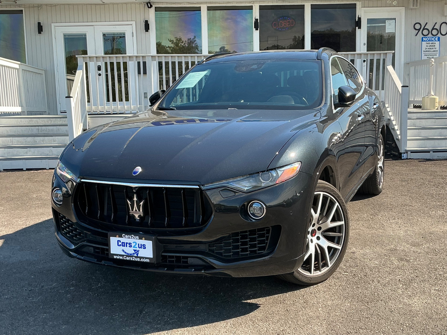2017 Maserati Levante S's photo