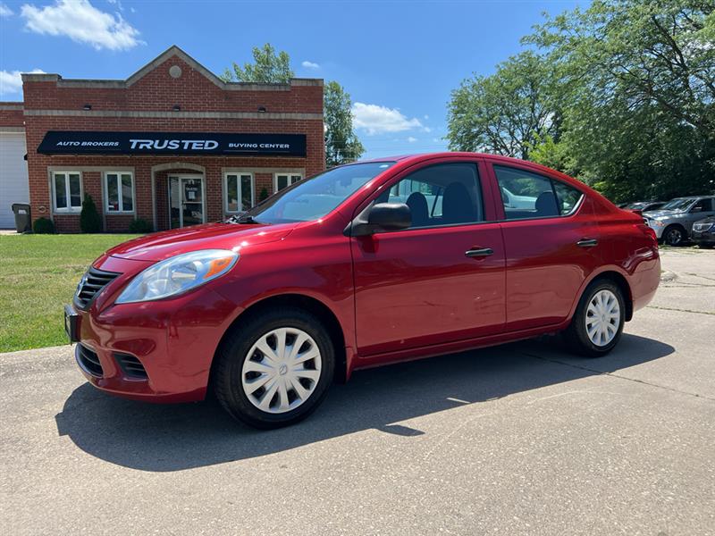 2014 NISSAN VERSA S PLUS
