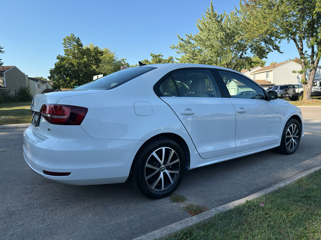 2017 Volkswagen Jetta 1.4T SE photo 6