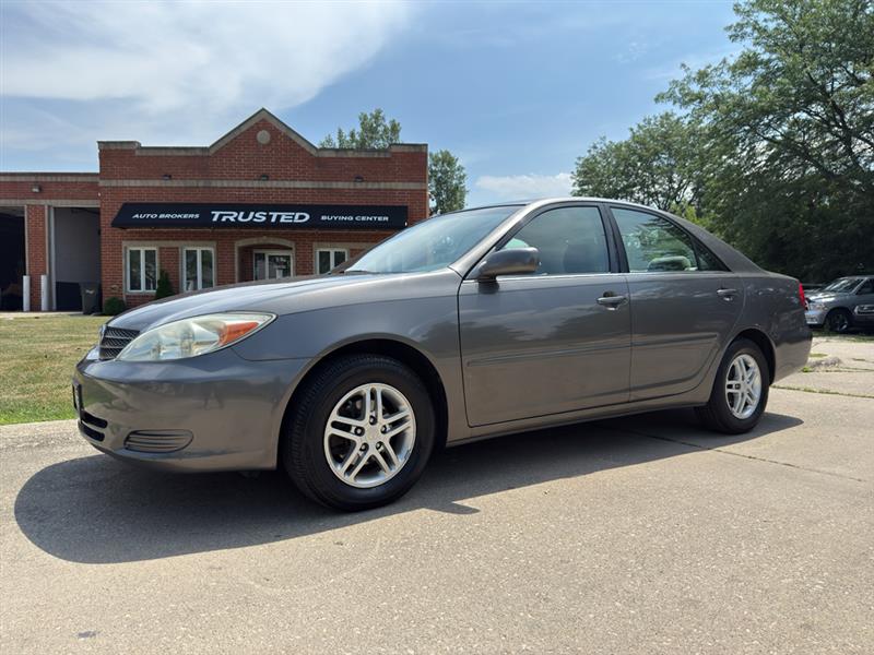 2003 TOYOTA CAMRY LE