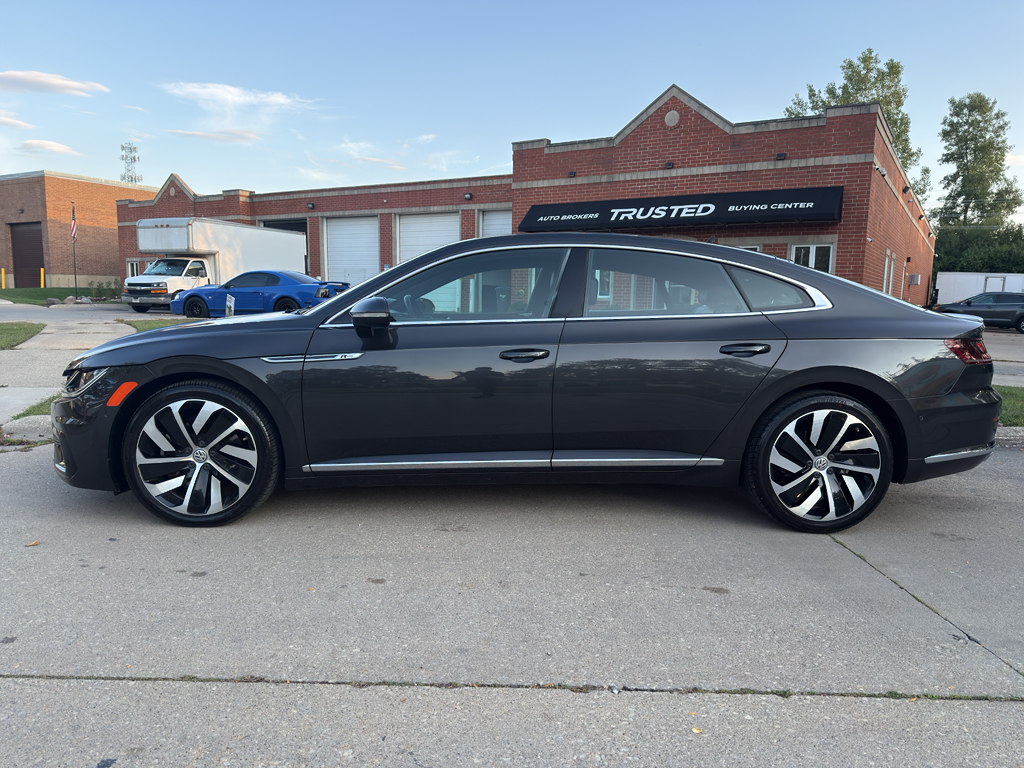 2019 Volkswagen Arteon SEL Premium R-Line photo 8