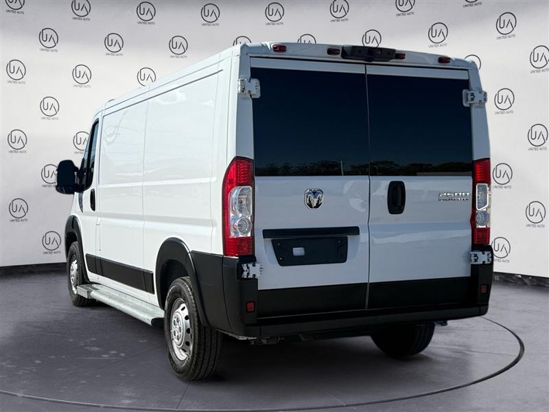 2023 Ram ProMaster 2500 photo 3