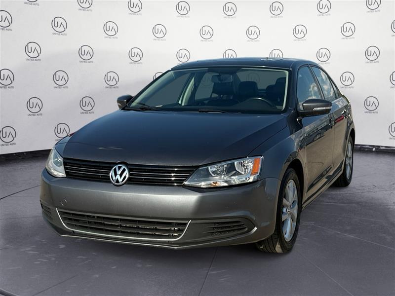 2013 VOLKSWAGEN JETTA SE