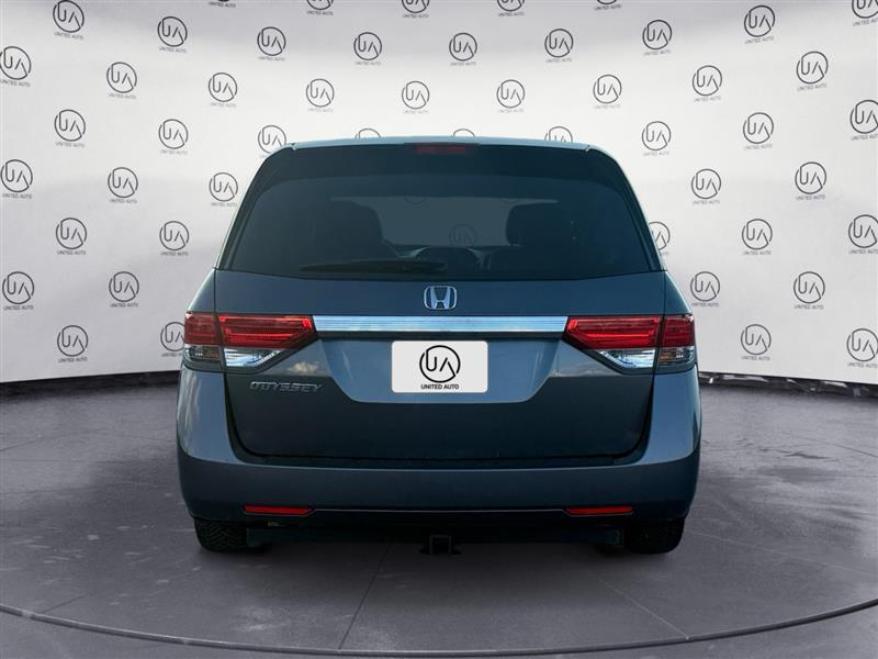 2014 Honda Odyssey EX photo 4