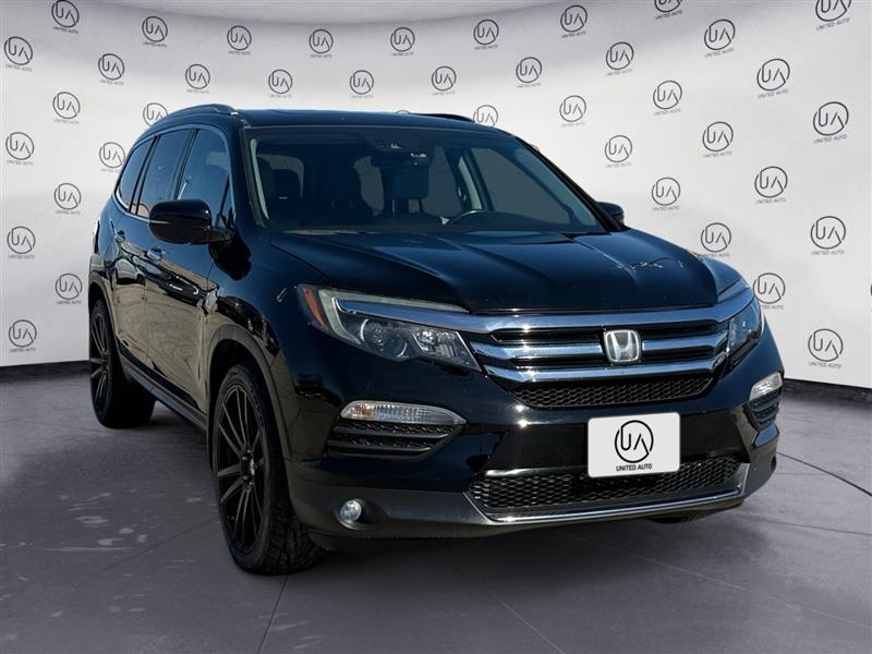 2016 Honda Pilot Elite photo 7