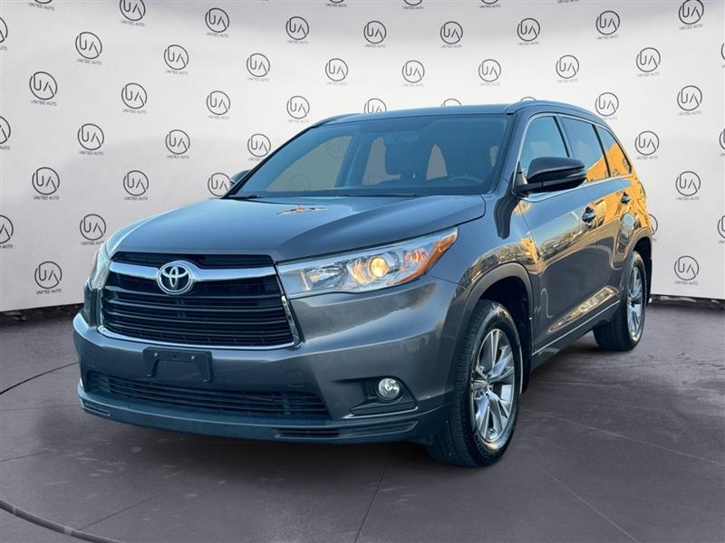 2015 TOYOTA HIGHLANDER XLE