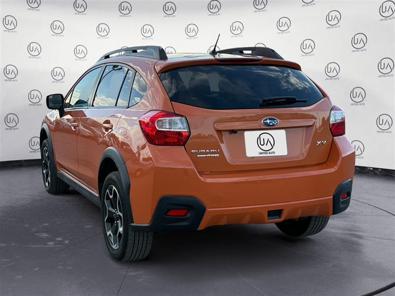 2013 Subaru Crosstrek Premium photo 2