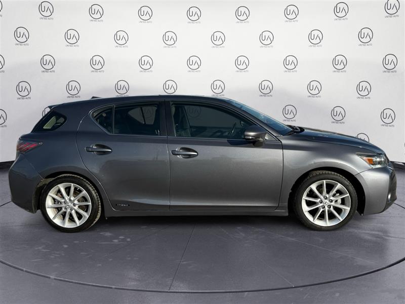 2013 Lexus CT 200h photo 5