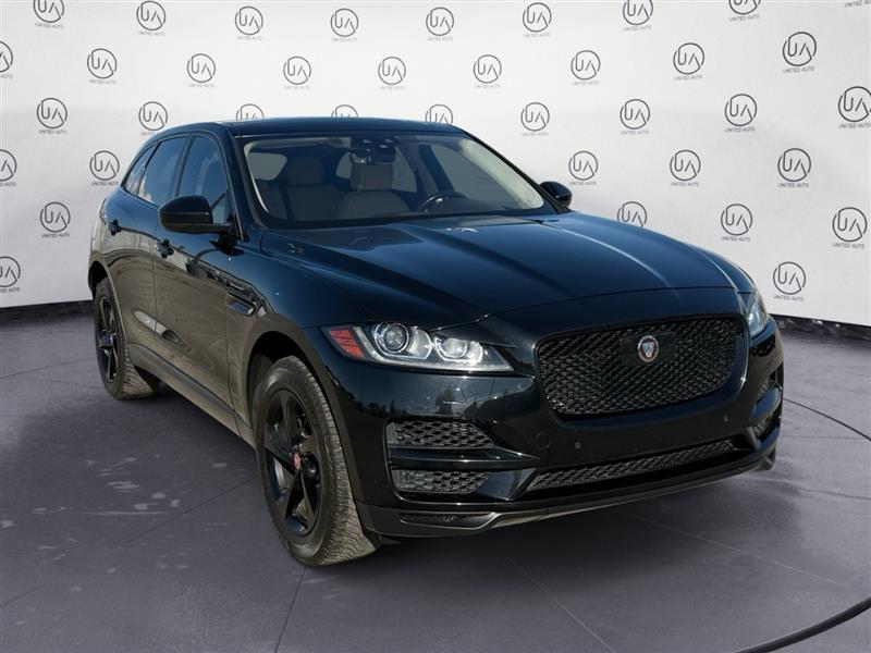2019 Jaguar F-PACE Prestige photo 7
