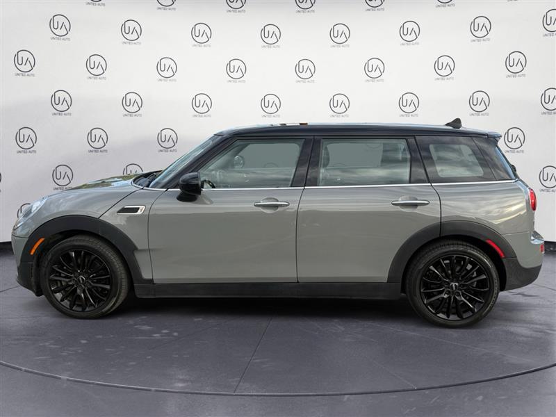 2017 Mini Clubman Base photo 2