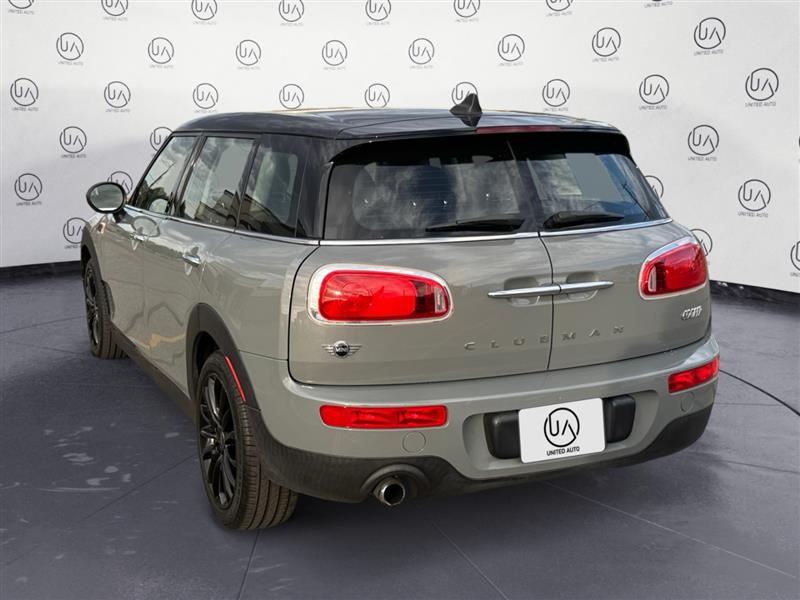 2017 Mini Clubman Base photo 3