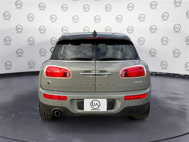 2017 Mini Clubman Base photo 4