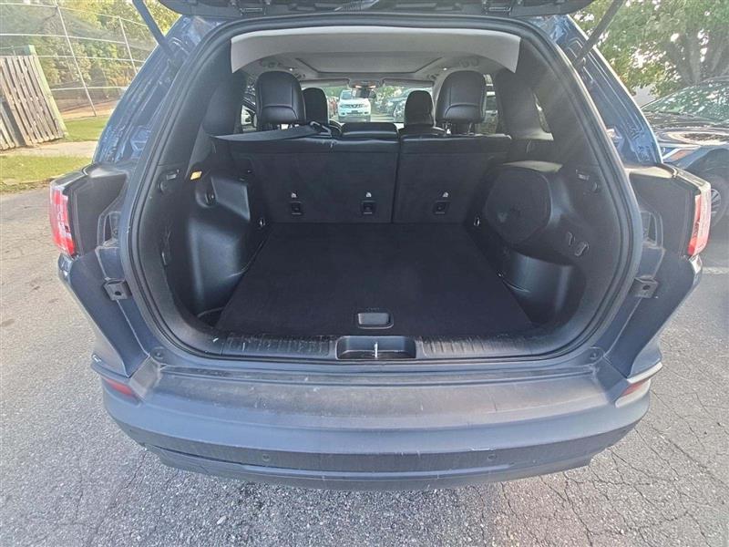 2020 Jeep Cherokee Latitude photo 10