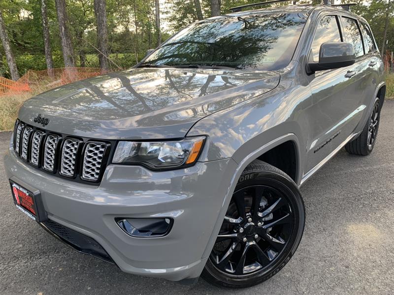 2019 JEEP GRAND CHEROKEE Altitude