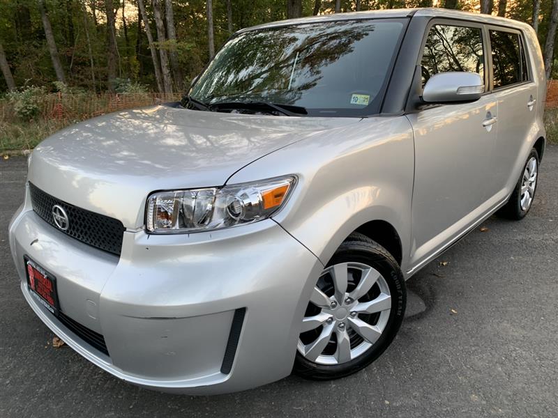 2009 SCION XB 