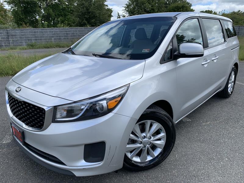 2017 KIA SEDONA L