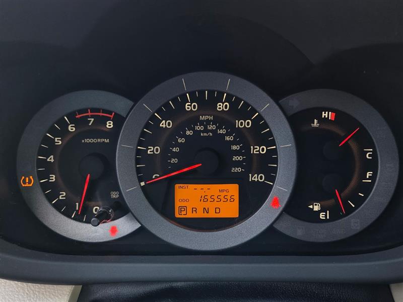 2011 Toyota RAV4 Limited photo 13