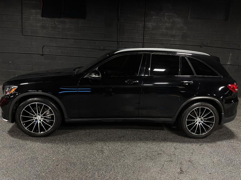2017 Mercedes Benz GLC AMG 43 photo 2