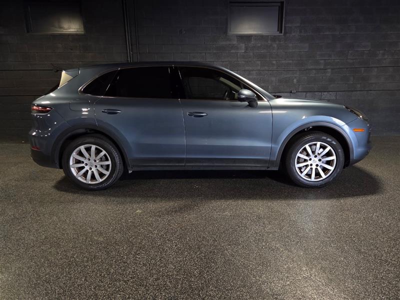2019 Porsche Cayenne S photo 6