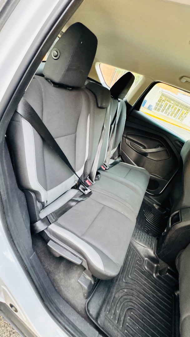 2013 Ford Escape S photo 18