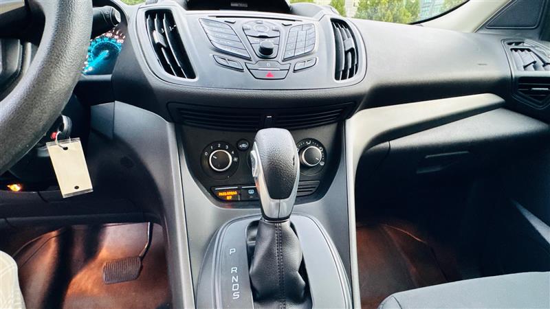 2013 Ford Escape S photo 34
