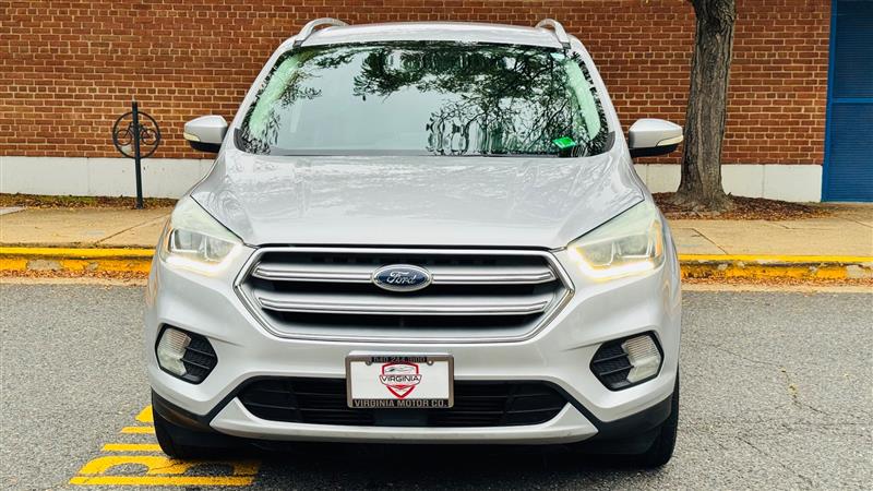 2017 Ford Escape Titanium photo 3