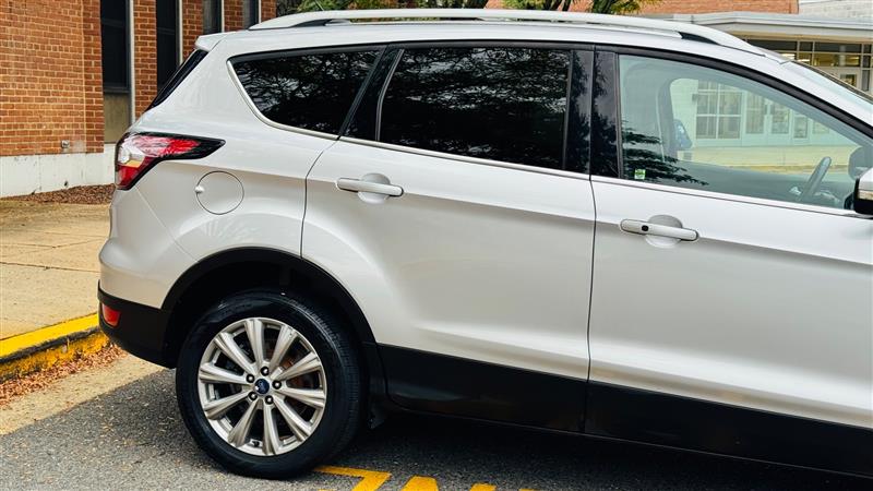 2017 Ford Escape Titanium photo 7
