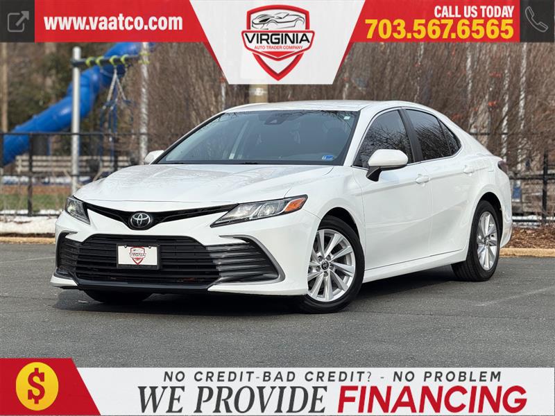 2022 TOYOTA CAMRY LE