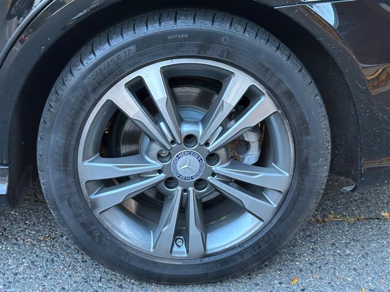 2016 Mercedes Benz E 350 photo 15