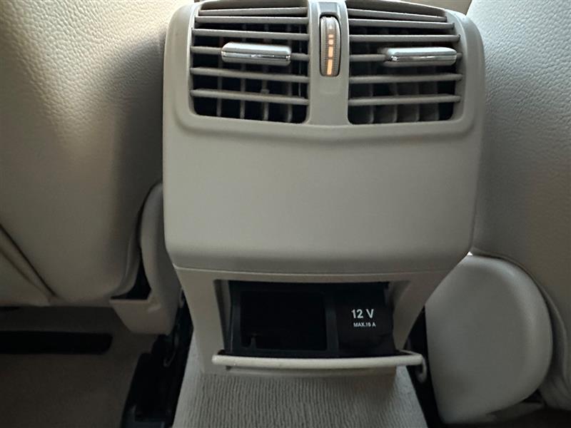 2016 Mercedes Benz E 350 photo 25