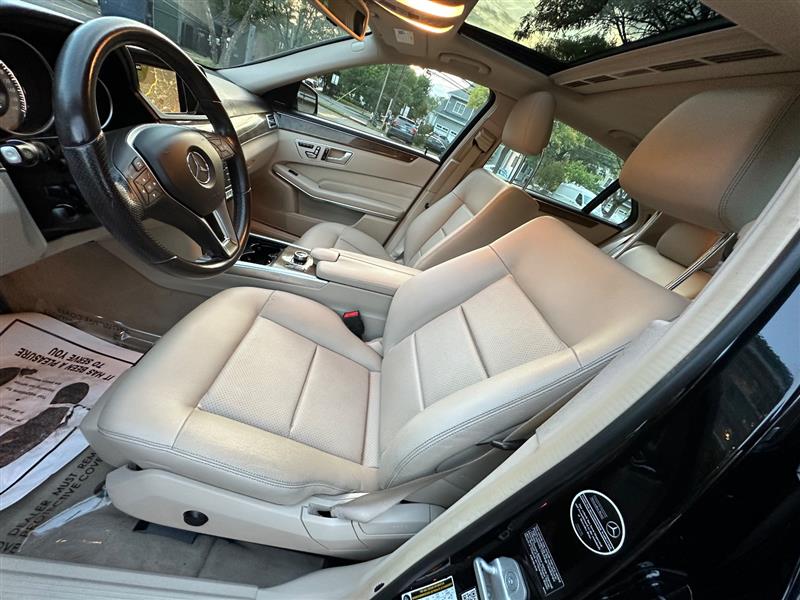 2016 Mercedes Benz E 350 photo 37