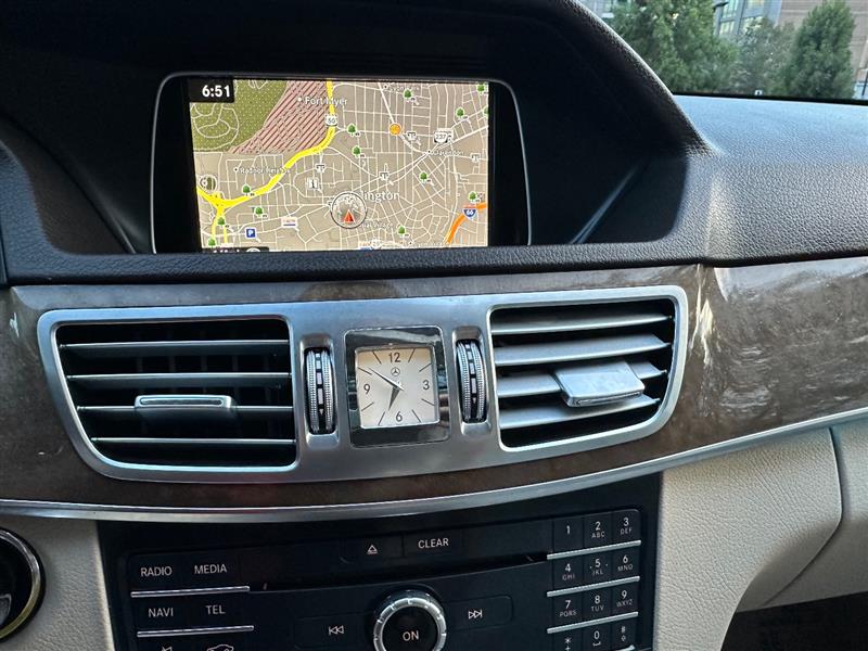 2016 Mercedes Benz E 350 photo 42