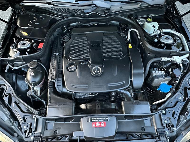 2016 Mercedes Benz E 350 photo 46