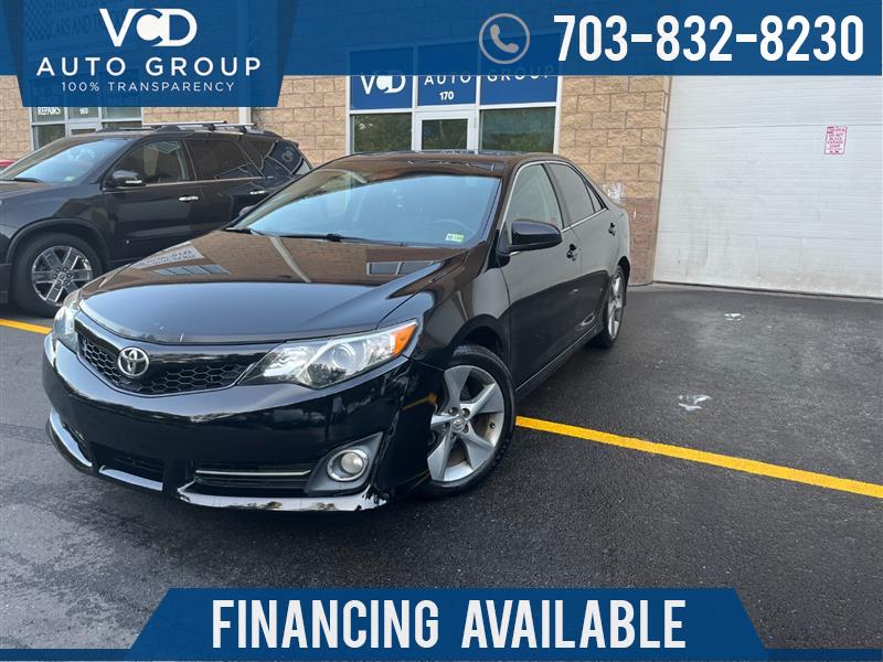 2012 TOYOTA CAMRY  SE