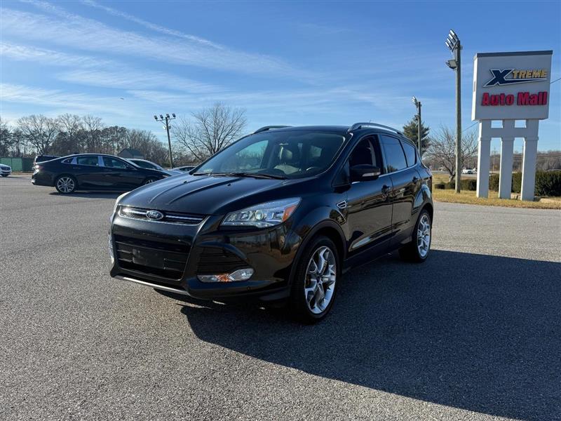 2014 Ford Escape Titanium's photo