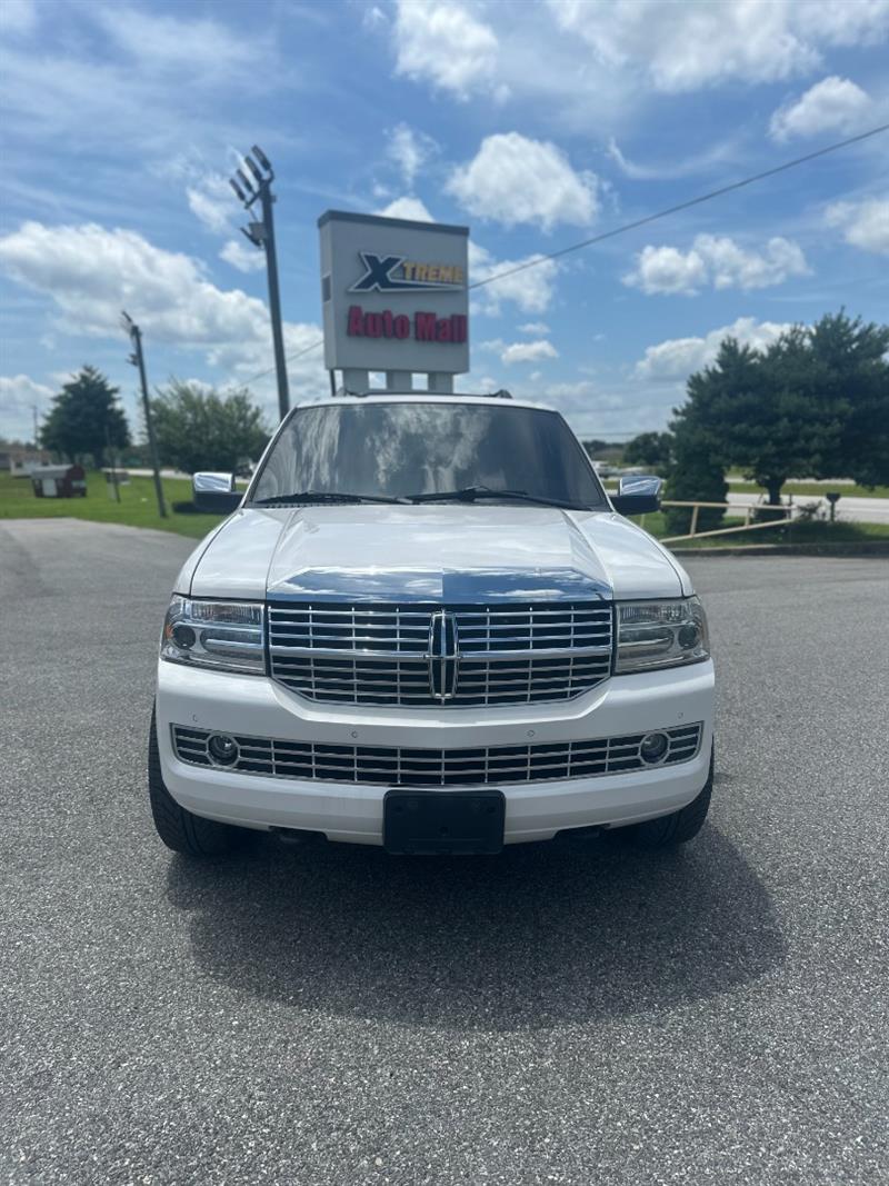 2011 LINCOLN NAVIGATOR L 